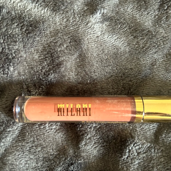 Milani Amore Shine Lip - Picture 2 of 5